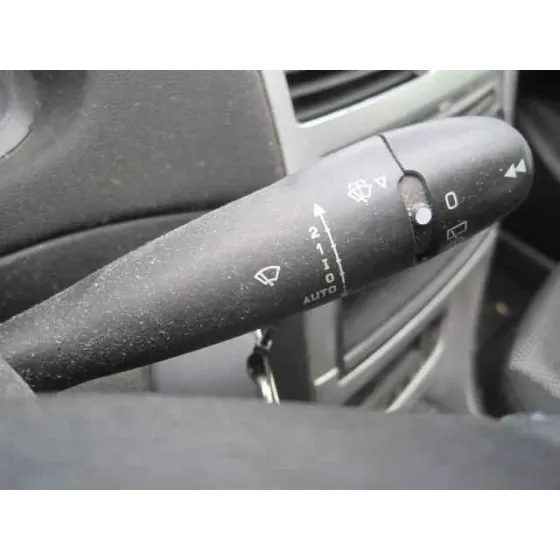 PEUGEOT 307 BERLINA (S2) '2007 D-SIGN GRIS