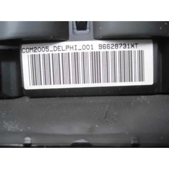 PEUGEOT 307 BERLINA (S2) '2007 D-SIGN GRIS