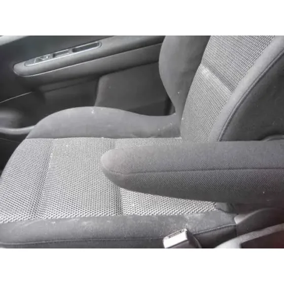 PEUGEOT 307 BERLINA (S2) '2007 D-SIGN GRIS