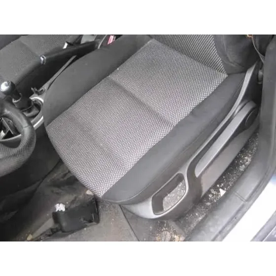 PEUGEOT 307 BERLINA (S2) '2007 D-SIGN GRIS