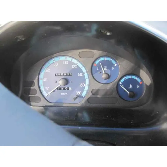 DAEWOO MATIZ '2004 CD PLATA