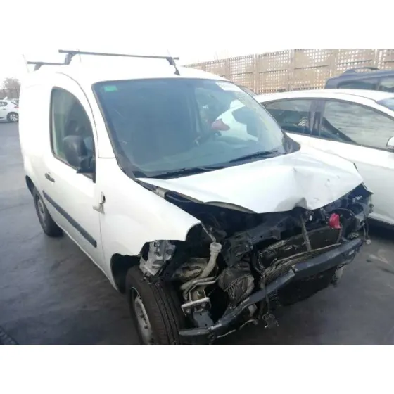 RENAULT KANGOO '2011 FURGON COMPACT COMFORT BLANCO