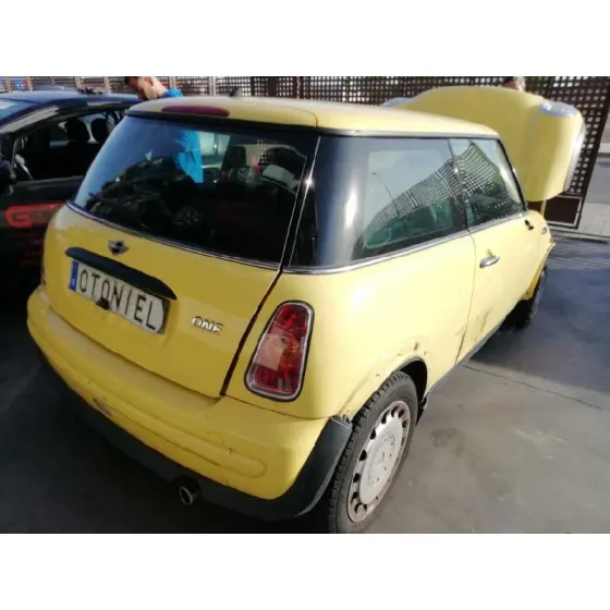 MINI MINI (R50,R53) '2002 ONE AMARILLO