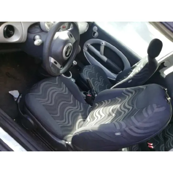 MINI MINI (R50,R53) '2002 ONE AMARILLO