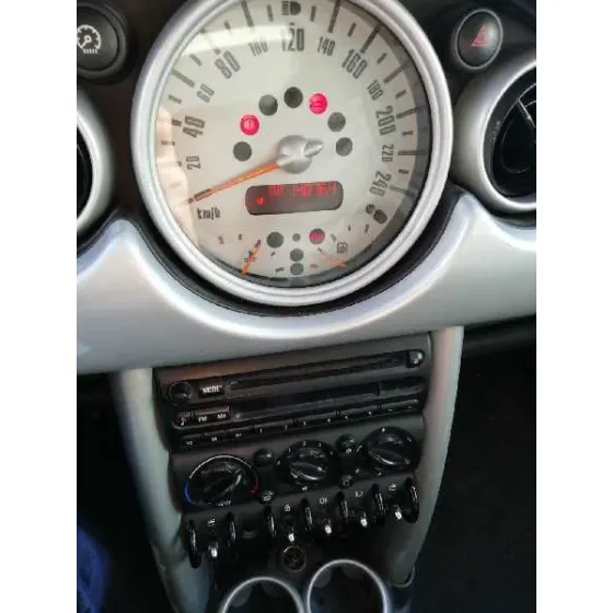 MINI MINI (R50,R53) '2002 ONE AMARILLO