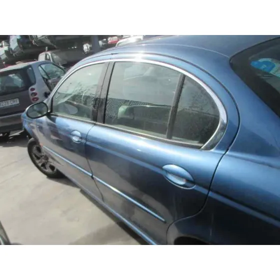 JAGUAR X-TYPE '2001 3.0 V6 EXECUTIVE AZUL