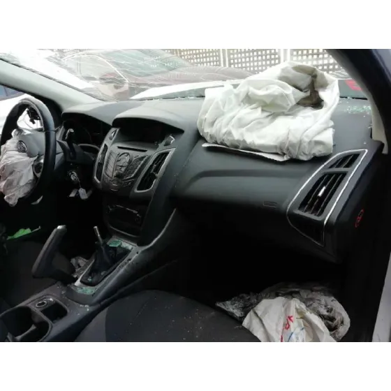 FORD FOCUS LIM. (CB8) '2014 TREND BLANCO