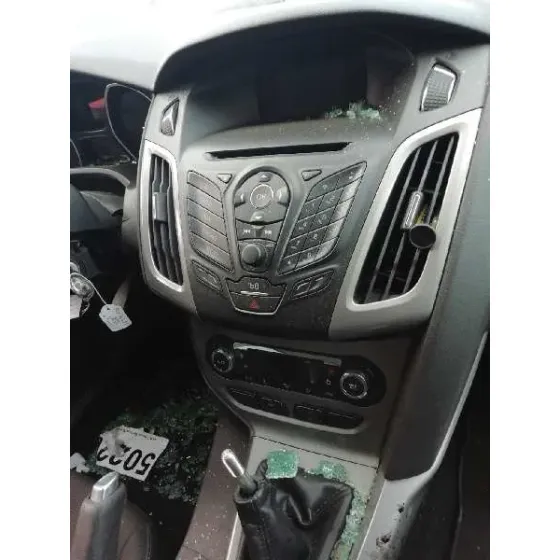 FORD FOCUS LIM. (CB8) '2014 TREND BLANCO