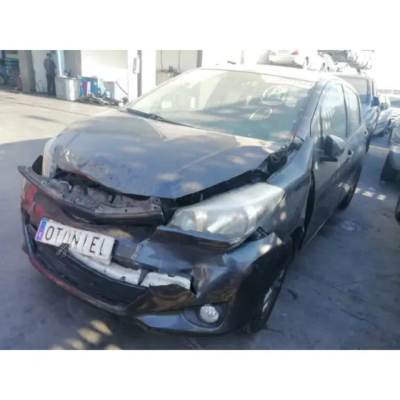 TOYOTA YARIS '2014 ACTIVE GRIS