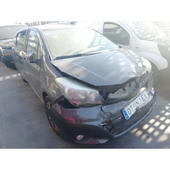 TOYOTA YARIS '2014 ACTIVE GRIS