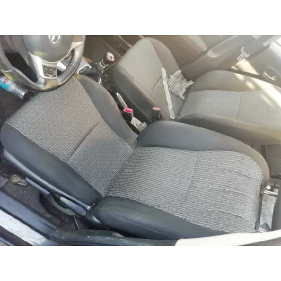 TOYOTA YARIS '2014 ACTIVE GRIS