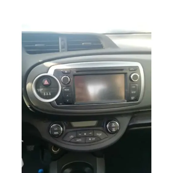 TOYOTA YARIS '2014 ACTIVE GRIS