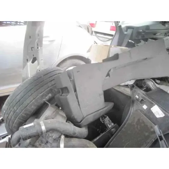 FORD FOCUS LIM. (CB8) '2014 EDITION GRIS
