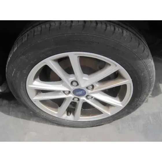 FORD FOCUS LIM. (CB8) '2014 EDITION GRIS