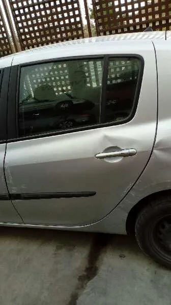 RENAULT CLIO III '2009 TOM TOM EDITION PLATA