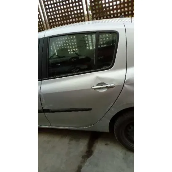 RENAULT CLIO III '2009 TOM TOM EDITION PLATA