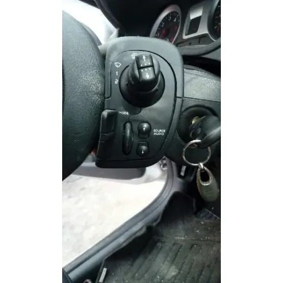 RENAULT CLIO III '2009 TOM TOM EDITION PLATA