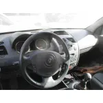 RENAULT MEGANE II BERLINA 3P RENAULT MEGANE II BERLINA 3P '2002 CONFORT AUTHENTIQUE NEGRO 2002