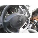 RENAULT MEGANE II BERLINA 3P RENAULT MEGANE II BERLINA 3P '2002 CONFORT AUTHENTIQUE NEGRO 2002
