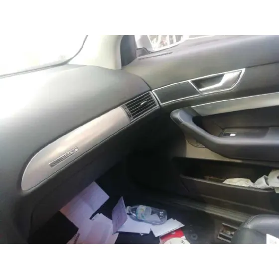 AUDI A6 BERLINA (4F2) '2005 2.7 TDI GRIS