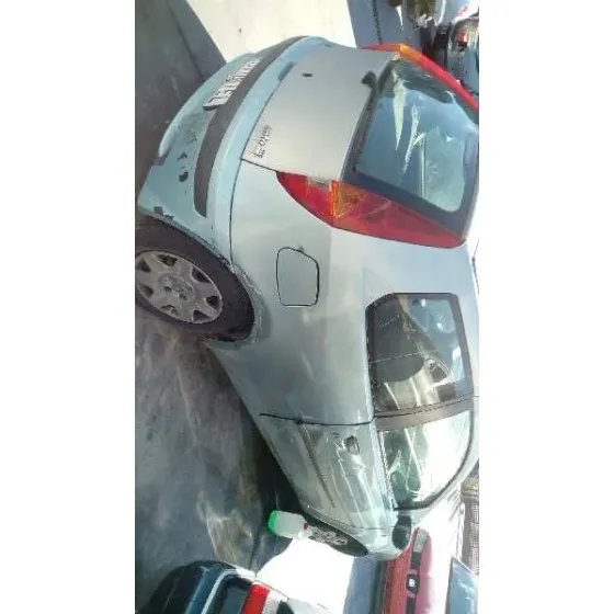 FIAT PUNTO BERLINA (188) '2002 1.2 8V VERDE AZULADO