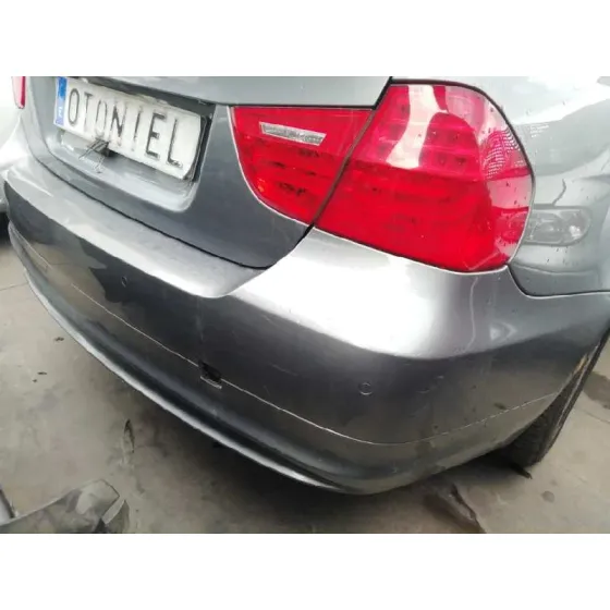 BMW SERIE 3 BERLINA (E90) '2009 320D GRIS