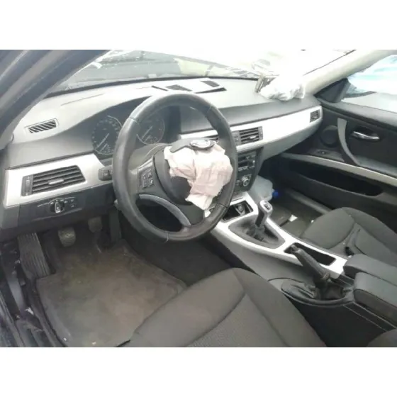 BMW SERIE 3 BERLINA (E90) '2009 320D GRIS