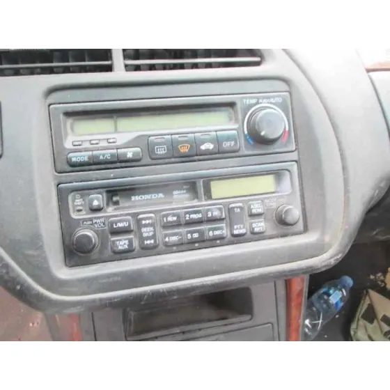 HONDA ACCORD BERLINA (CG7-9/CH1-7) '2002 1.8I S (CG8) PLATA