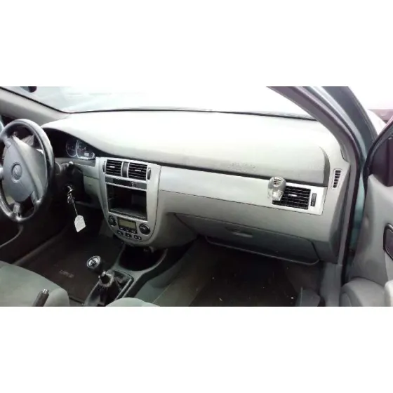 CHEVROLET NUBIRA BERLINA '2005 SE VERDE
