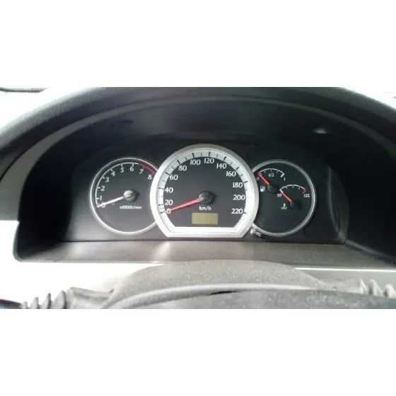 CHEVROLET NUBIRA BERLINA '2005 SE VERDE