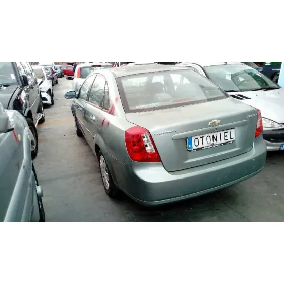 CHEVROLET NUBIRA BERLINA '2005 SE VERDE
