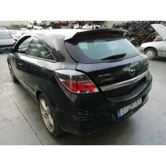 OPEL ASTRA GTC '2007 1.7 16V CDTI NEGRO
