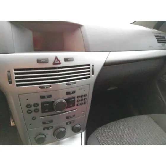 OPEL ASTRA GTC '2007 1.7 16V CDTI NEGRO