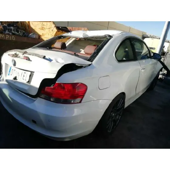 BMW SERIE 1 COUPE (E82) '2008 120D BLANCO