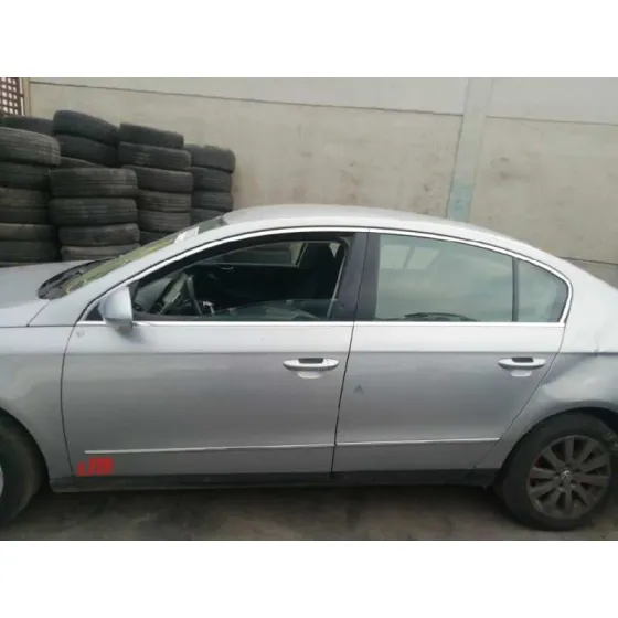 VOLKSWAGEN PASSAT BERLINA (3C2) '2008 ADVANCE GRIS