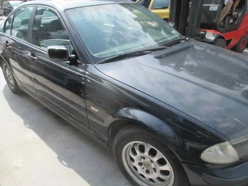 BMW SERIE 3 BERLINA (E46) '1999 320D NEGRO