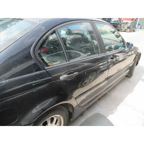 BMW SERIE 3 BERLINA (E46) '1999 320D NEGRO