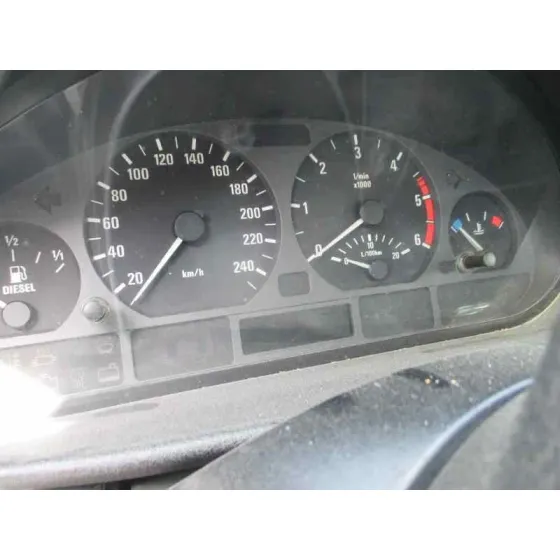BMW SERIE 3 BERLINA (E46) '1999 320D NEGRO