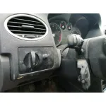 FORD FOCUS BERLINA (CAP) FORD FOCUS BERLINA (CAP) '2006 TREND GRIS 2005