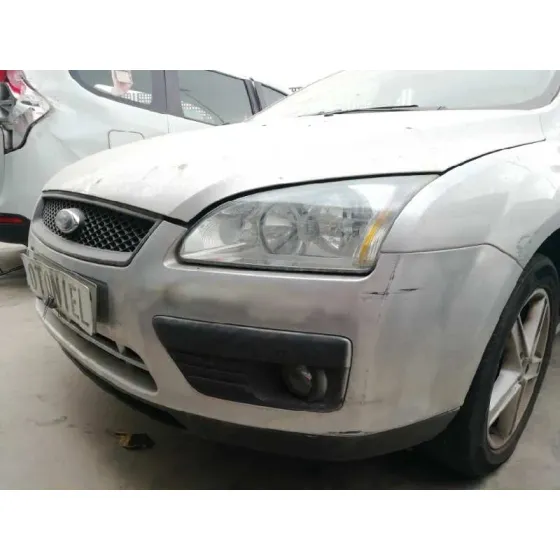 FORD FOCUS BERLINA (CAP) '2006 TREND GRIS