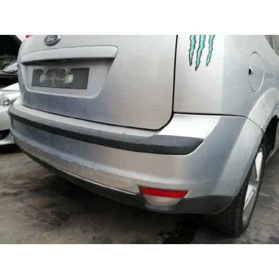 FORD FOCUS BERLINA (CAP) '2006 TREND GRIS