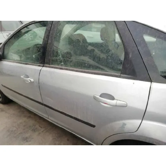 FORD FOCUS BERLINA (CAP) '2006 TREND GRIS