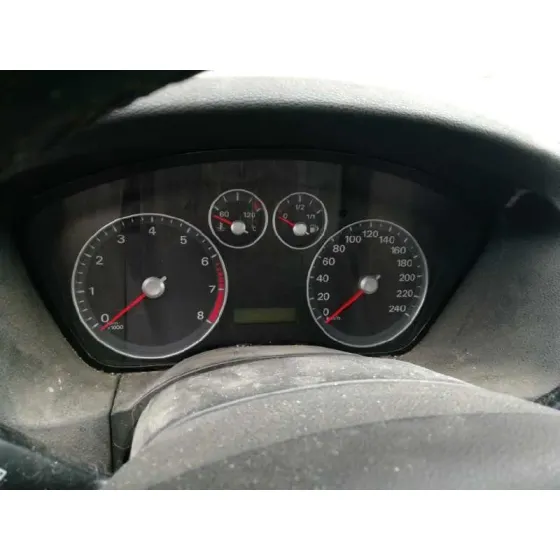 FORD FOCUS BERLINA (CAP) '2006 TREND GRIS