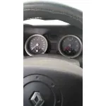 RENAULT MEGANE II BERLINA 3P RENAULT MEGANE II BERLINA 3P '2002 CONFORT AUTHENTIQUE ROJO 2002