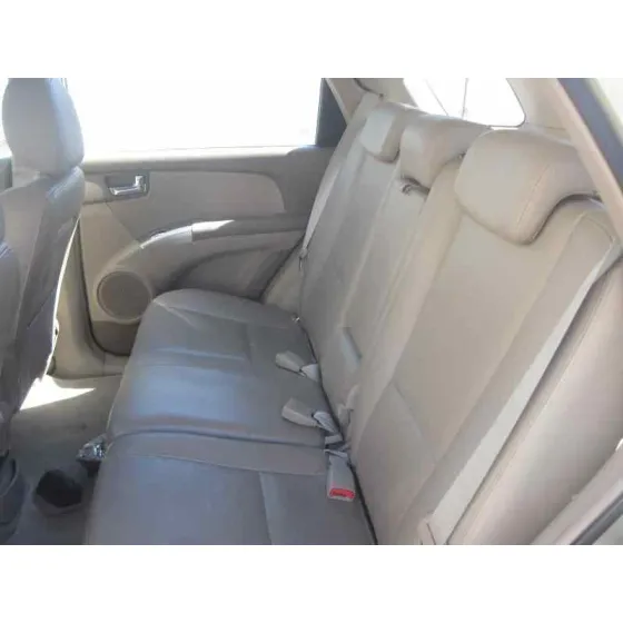 KIA SPORTAGE '2005 LX PLATA