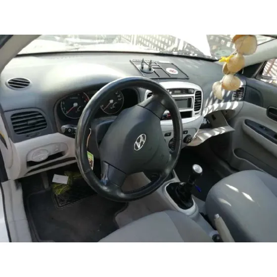 HYUNDAI ACCENT (MC) '2009 GLS FULL BLANCO