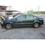 VOLKSWAGEN PASSAT BERLINA (3B3) VOLKSWAGEN PASSAT BERLINA (3B3) '2001 EXECUTIVE VERDE 2001