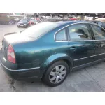 VOLKSWAGEN PASSAT BERLINA (3B3) VOLKSWAGEN PASSAT BERLINA (3B3) '2001 EXECUTIVE VERDE 2001