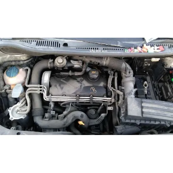 VOLKSWAGEN CADDY KA/KB (2K) '2005 * BLANCO
