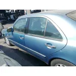 MERCEDES-BENZ CLASE E (W210) BERLINA DIESEL MERCEDES CLASE E (W210) BERLINA DIESEL '1998 220 DIESEL (210.004) AZUL AGUAMARINA 1996